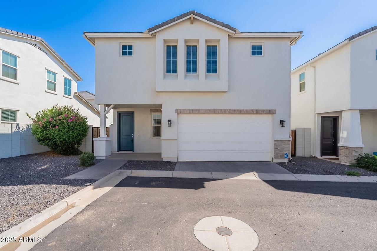 5537 S Dillon, Mesa, AZ 85212