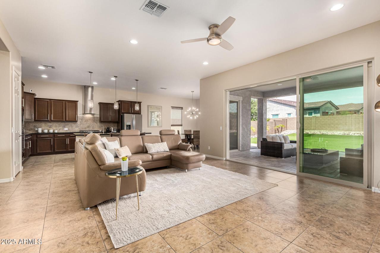 18406 W Verbena Dr., Goodyear, AZ 85338