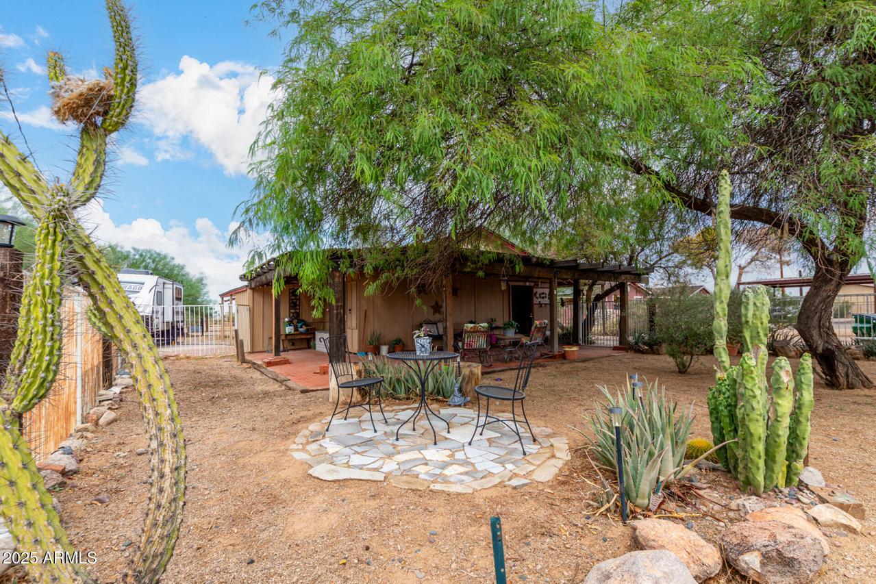 226 N 96th St., Mesa, AZ 85207