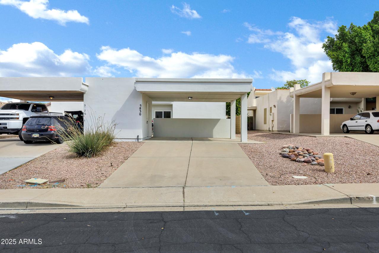 5830 E Nance St., Mesa, AZ 85215