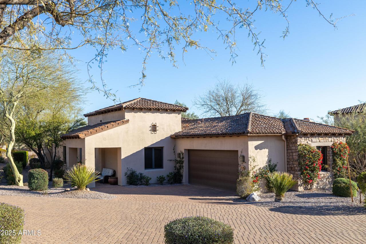 8057 E Greythorn Dr., Gold Canyon, AZ 85118