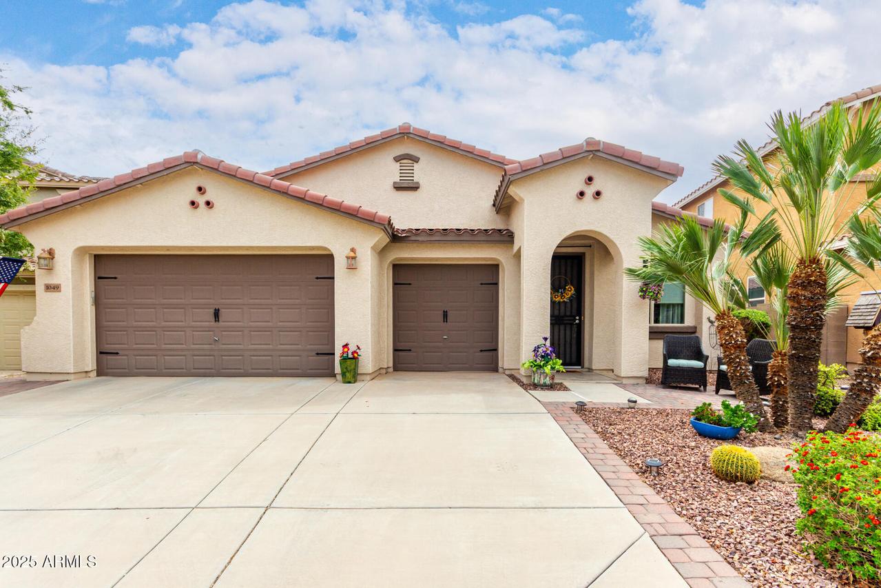1049 E Pasture Canyon Dr., San Tan Valley, AZ 85143