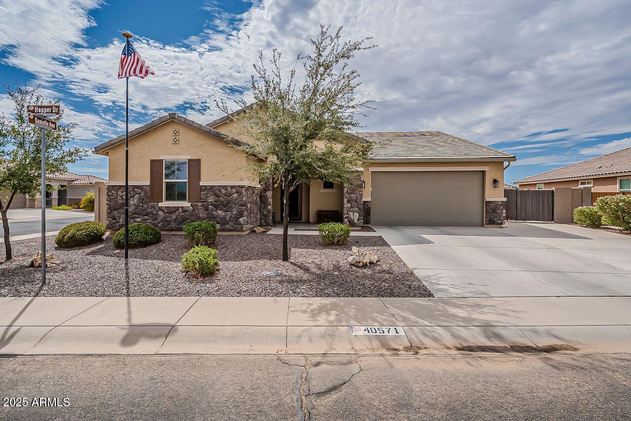 40571 W Hopper Dr., Maricopa, AZ 85138
