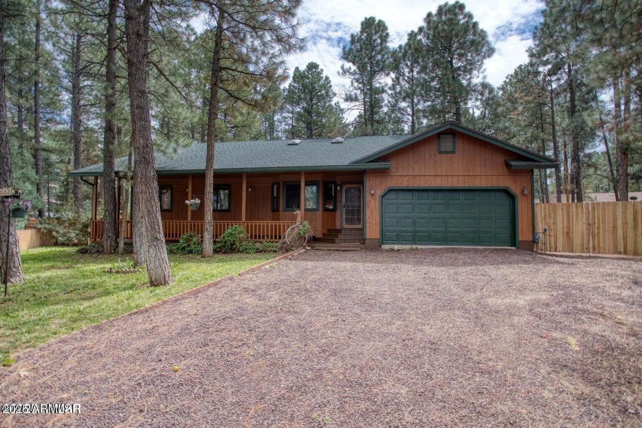 5323 N White Mountain Ave., Lakeside, AZ 85929