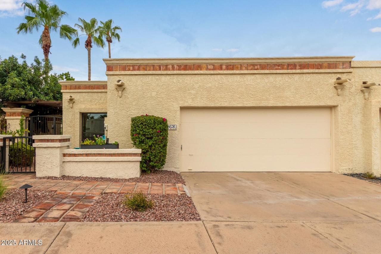 4626 E Euclid Ave., Phoenix, AZ 85044
