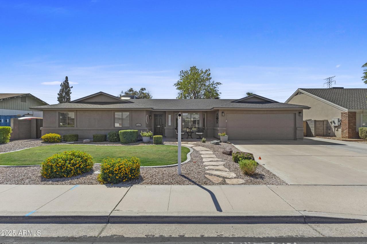 3133 E Dover St., Mesa, AZ 85213