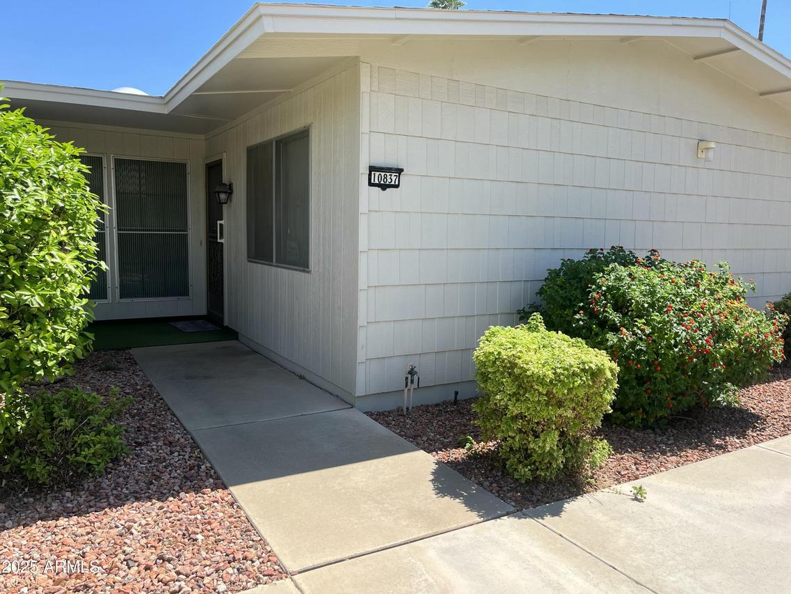 10837 W Santa Fe Dr., Sun City, AZ 85351