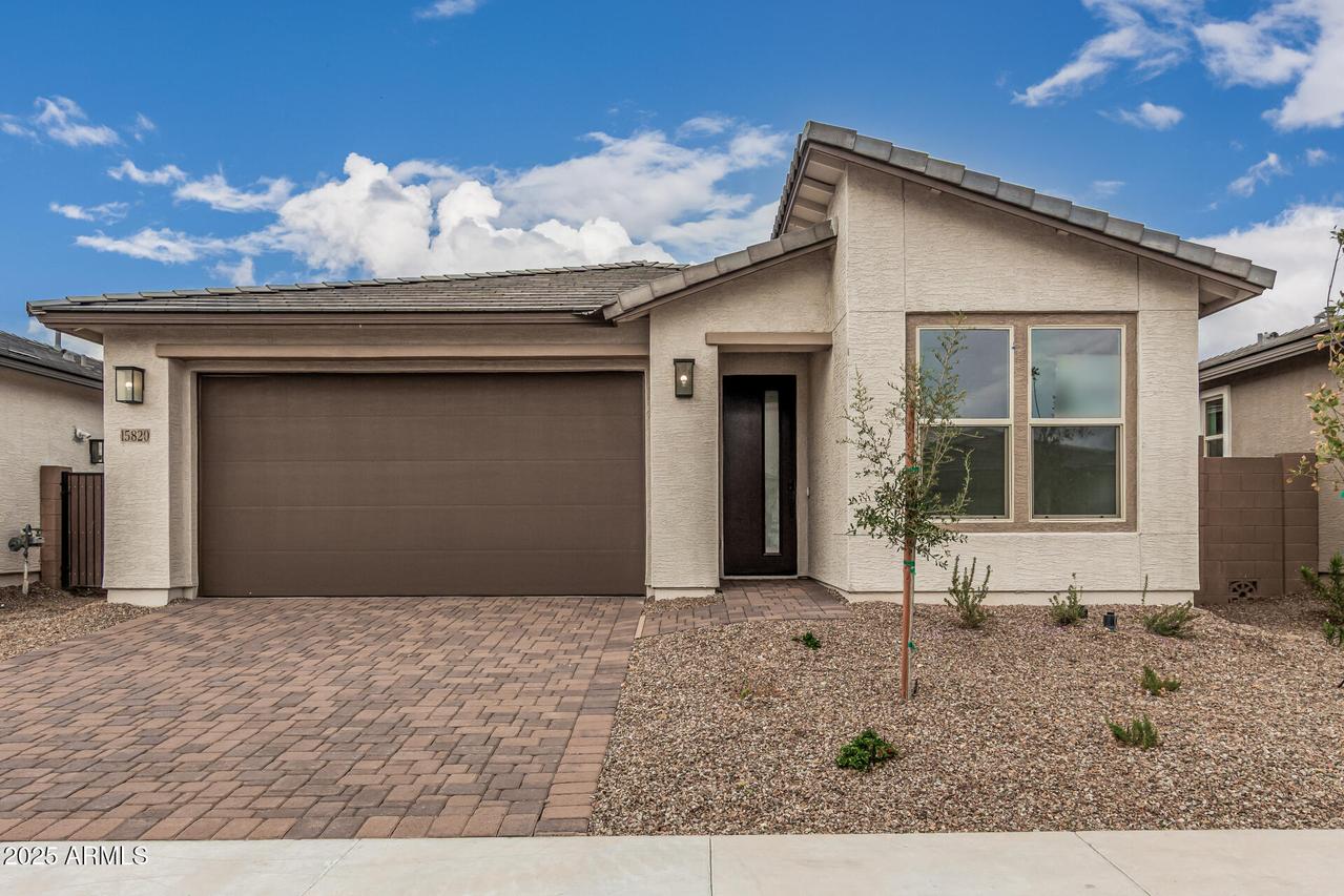15820 W Vogel Ave., Goodyear, AZ 85338