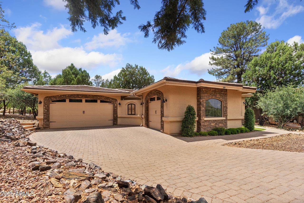 26 N Woodridge Cir., Prescott, AZ 86303