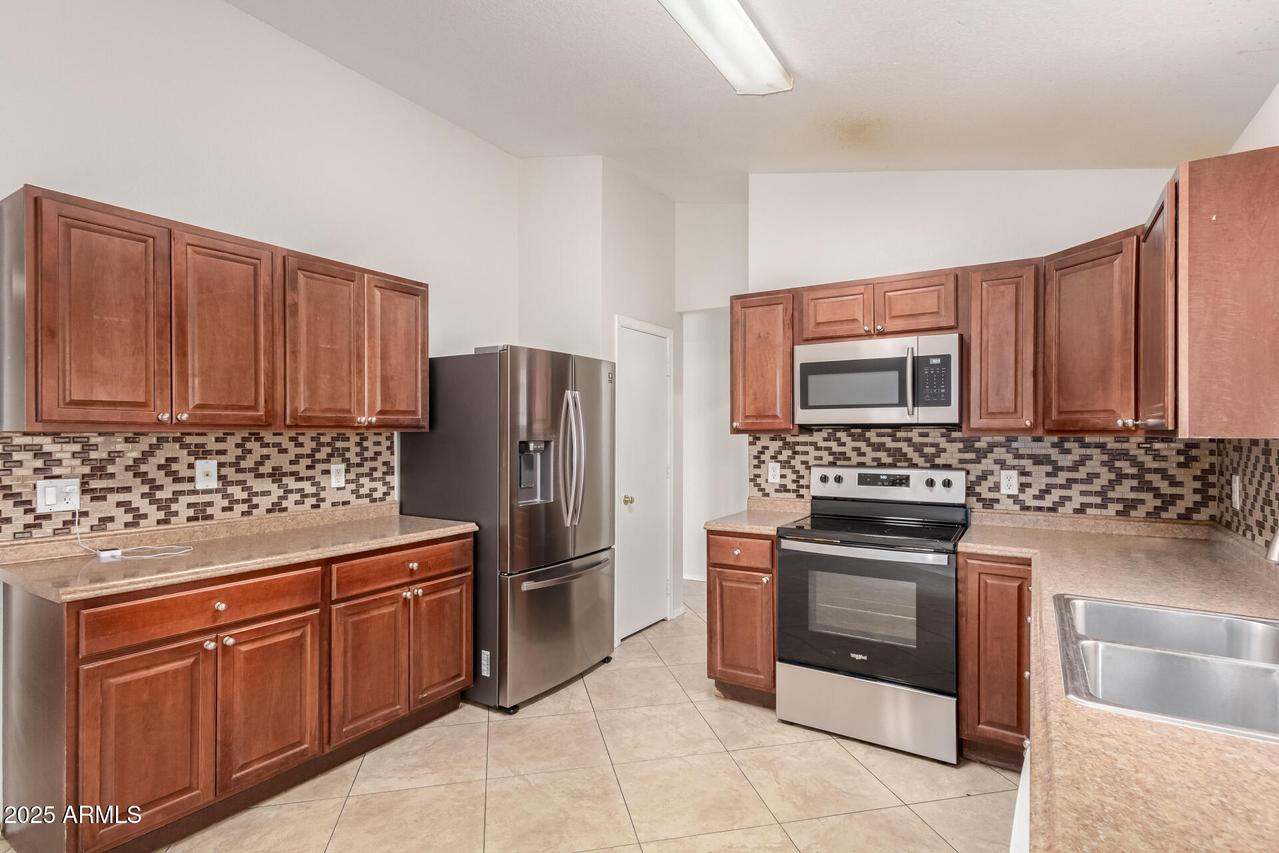 16418 N 114th Dr., Surprise, AZ 85378