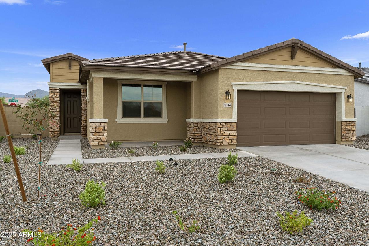 5644 N 188th Ln., Litchfield Park, AZ 85340