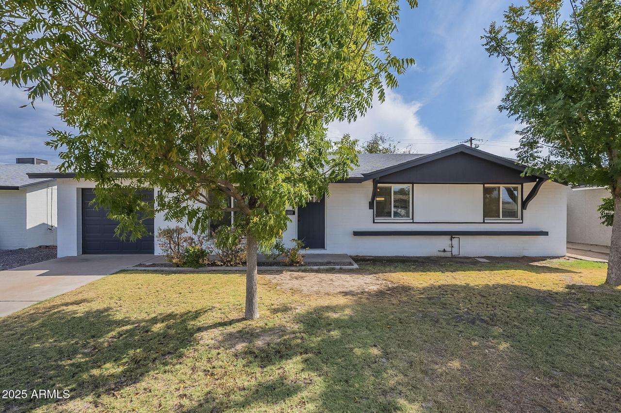 8409 E Hubbell St., Scottsdale, AZ 85257