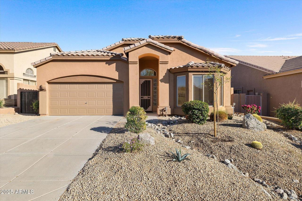 3517 N Paseo Del Sol, Mesa, AZ 85207