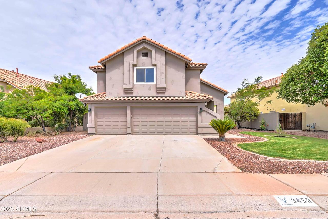3450 E Glenhaven Dr., Phoenix, AZ 85048