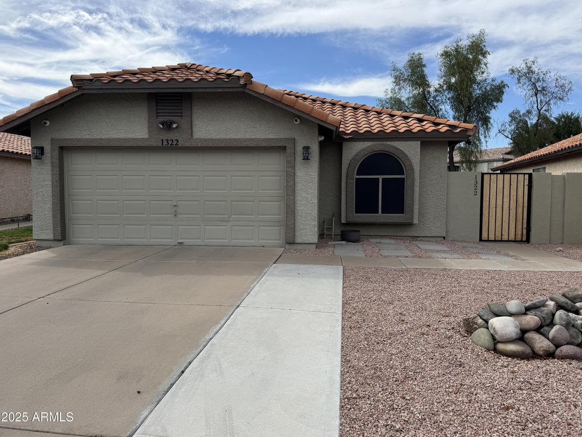 1322 S Parkcrest St., Mesa, AZ 85206