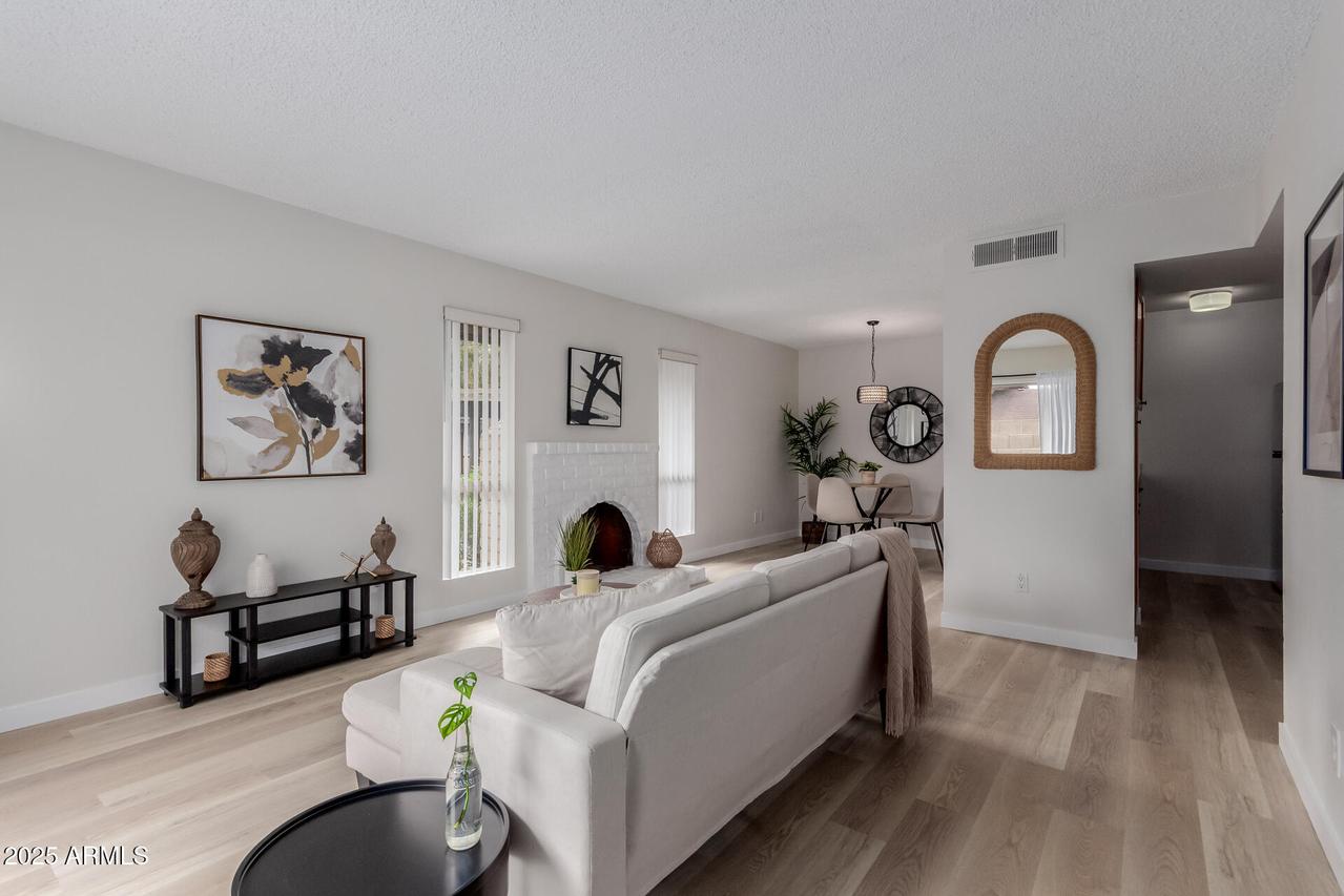 1625 W Village Way, Tempe, AZ 85282
