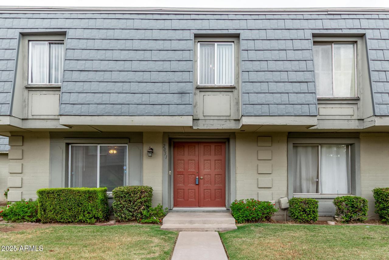 2051 W Elm St., Phoenix, AZ 85015