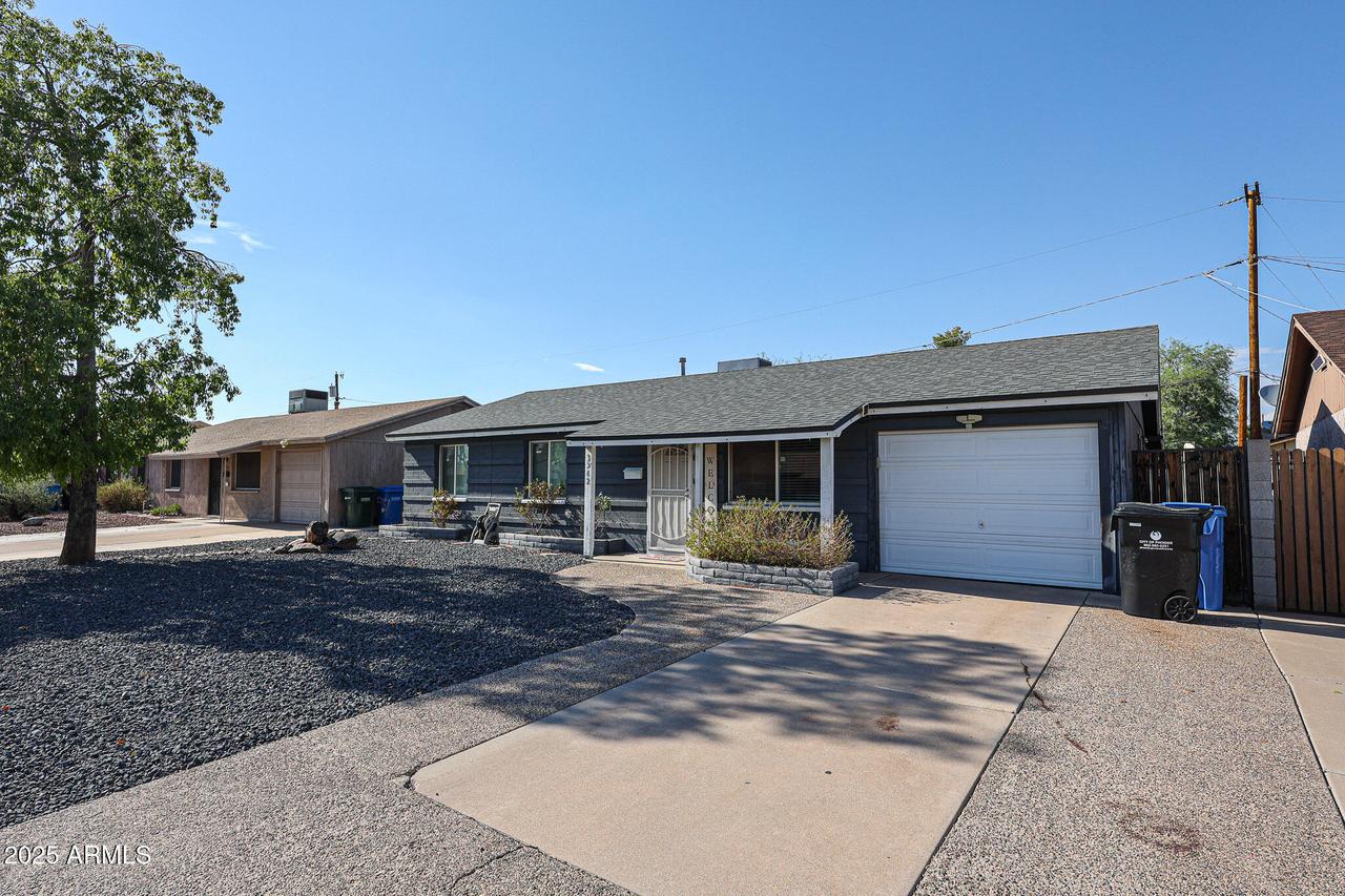 3542 E Sharon Dr., Phoenix, AZ 85032