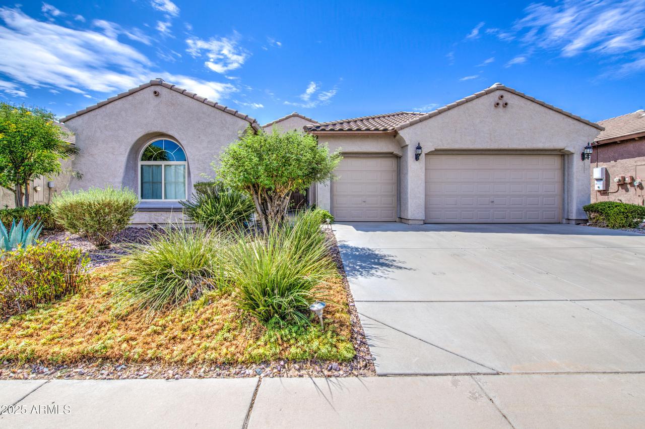 6247 W Yorktown Way, Florence, AZ 85132