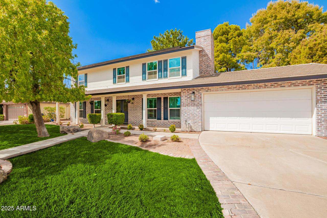 1934 E Enrose St., Mesa, AZ 85203