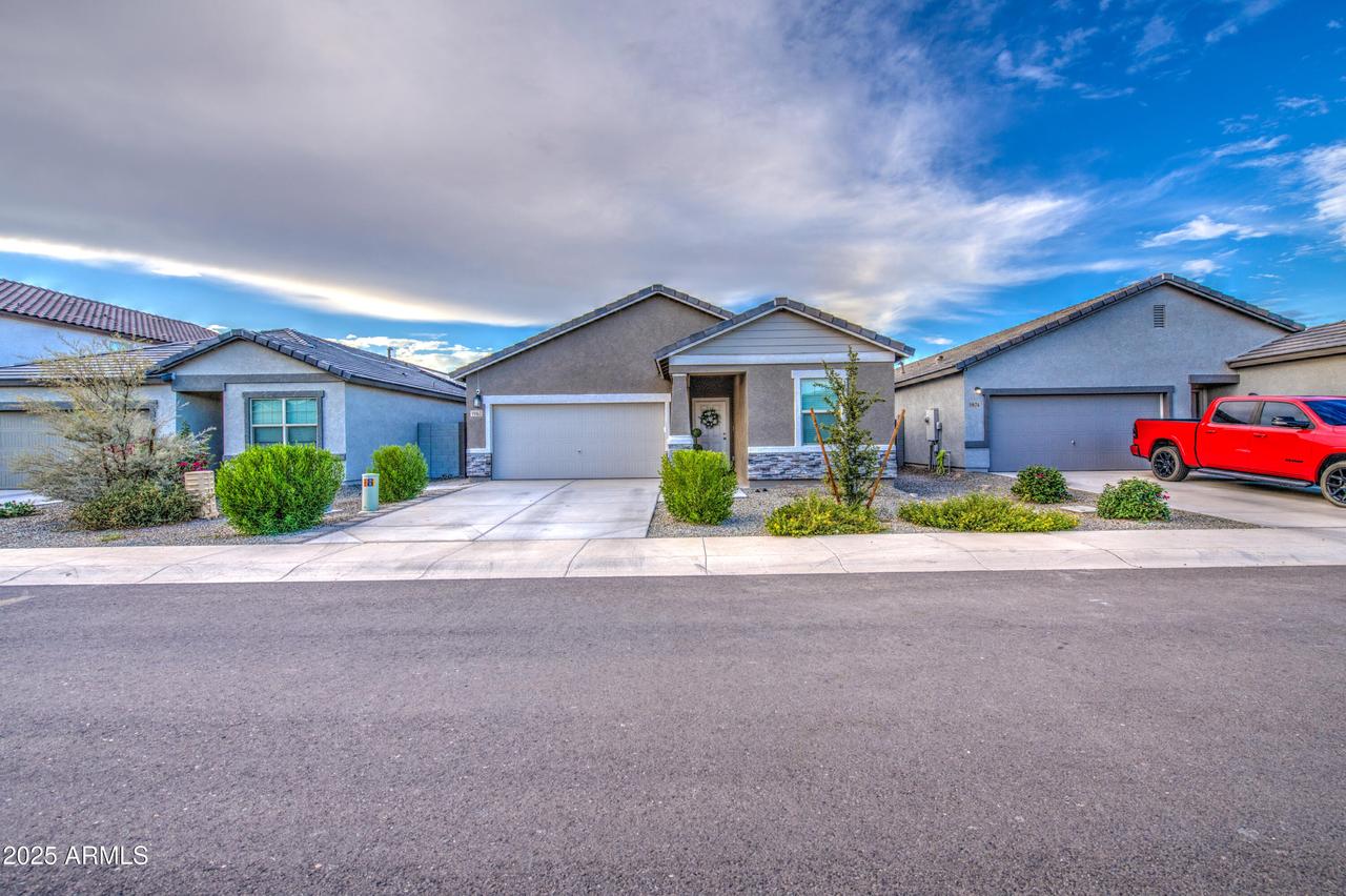 1962 E Driftwood Dr., San Tan Valley, AZ 85140