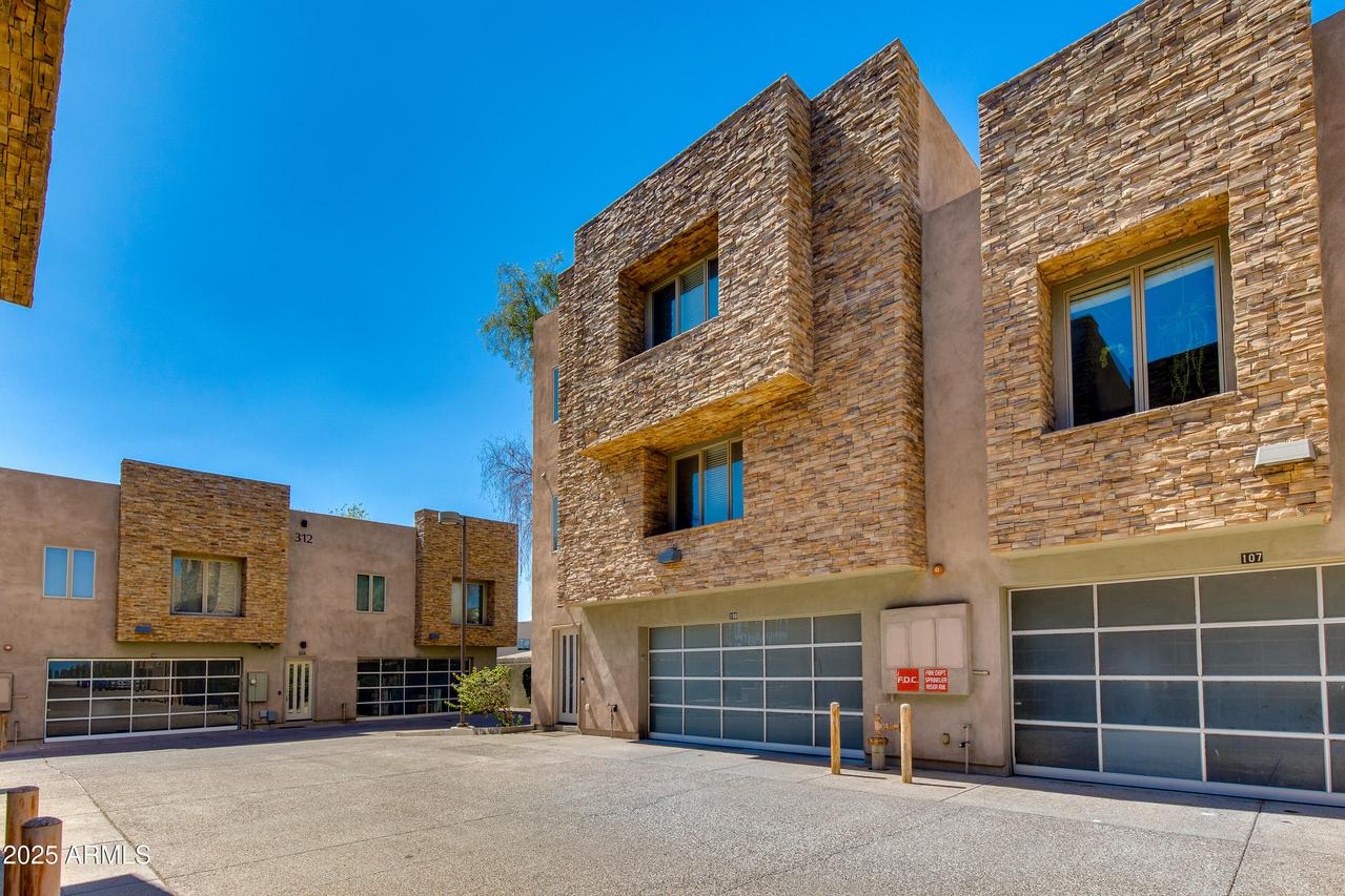312 S Hardy Dr. #106, Tempe, AZ 85281
