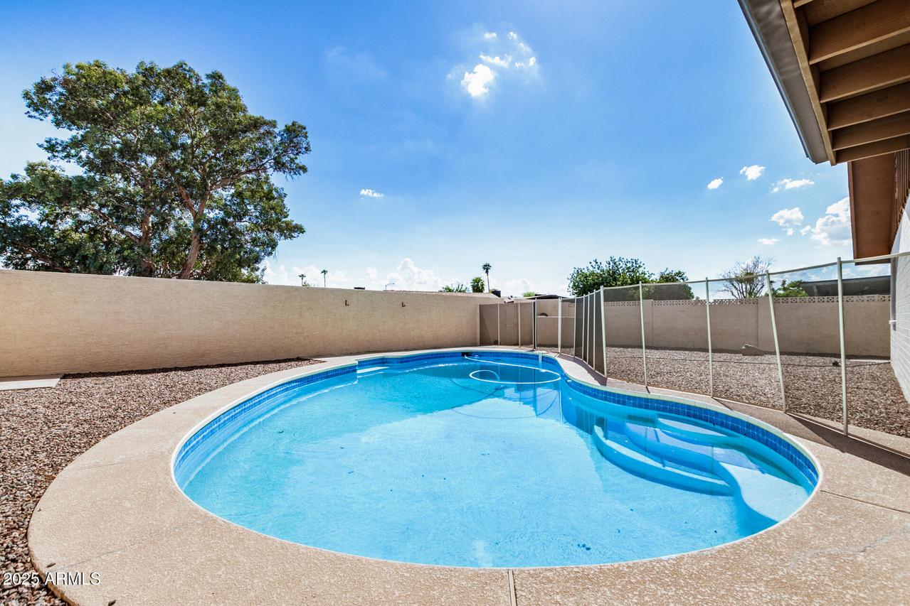 3707 W Sierra St., Phoenix, AZ 85029
