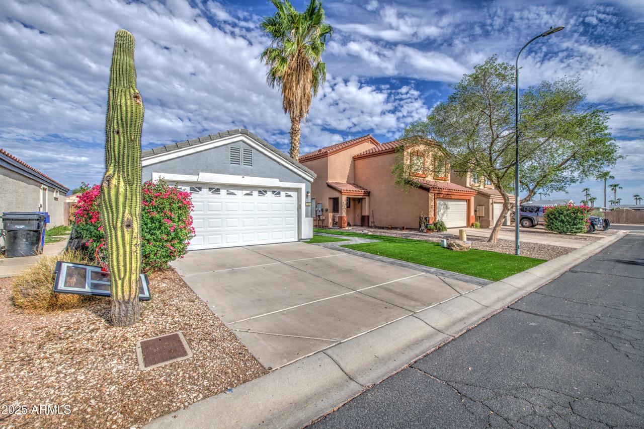 155 S Parkwood St., Mesa, AZ 85208