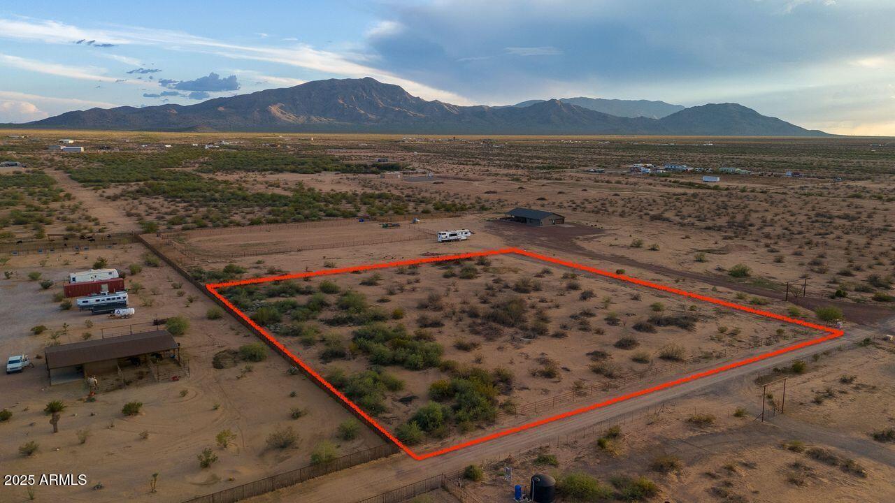 xx W Buffalo Dog Rd. #-, Aguila, AZ 85320