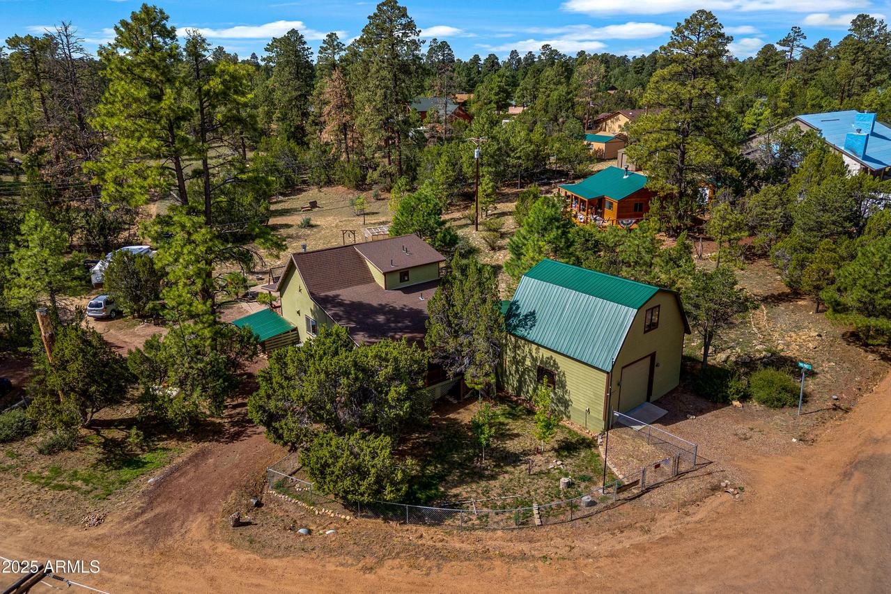 2003 Little Doe Tr., Overgaard, AZ 85933