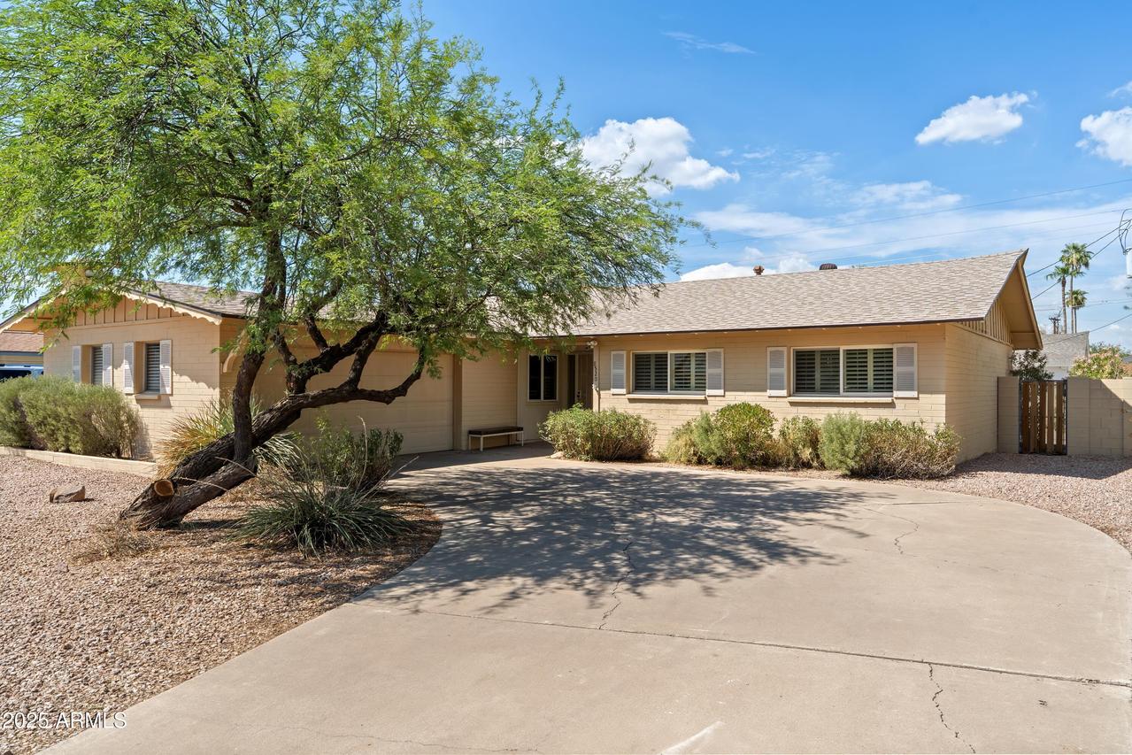 8520 E Keim Dr., Scottsdale, AZ 85250