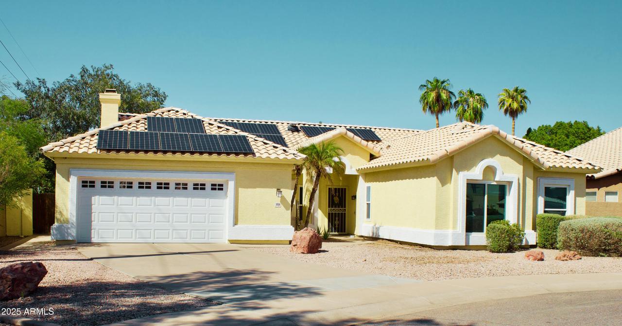1014 E Golden Ct., Chandler, AZ 85225