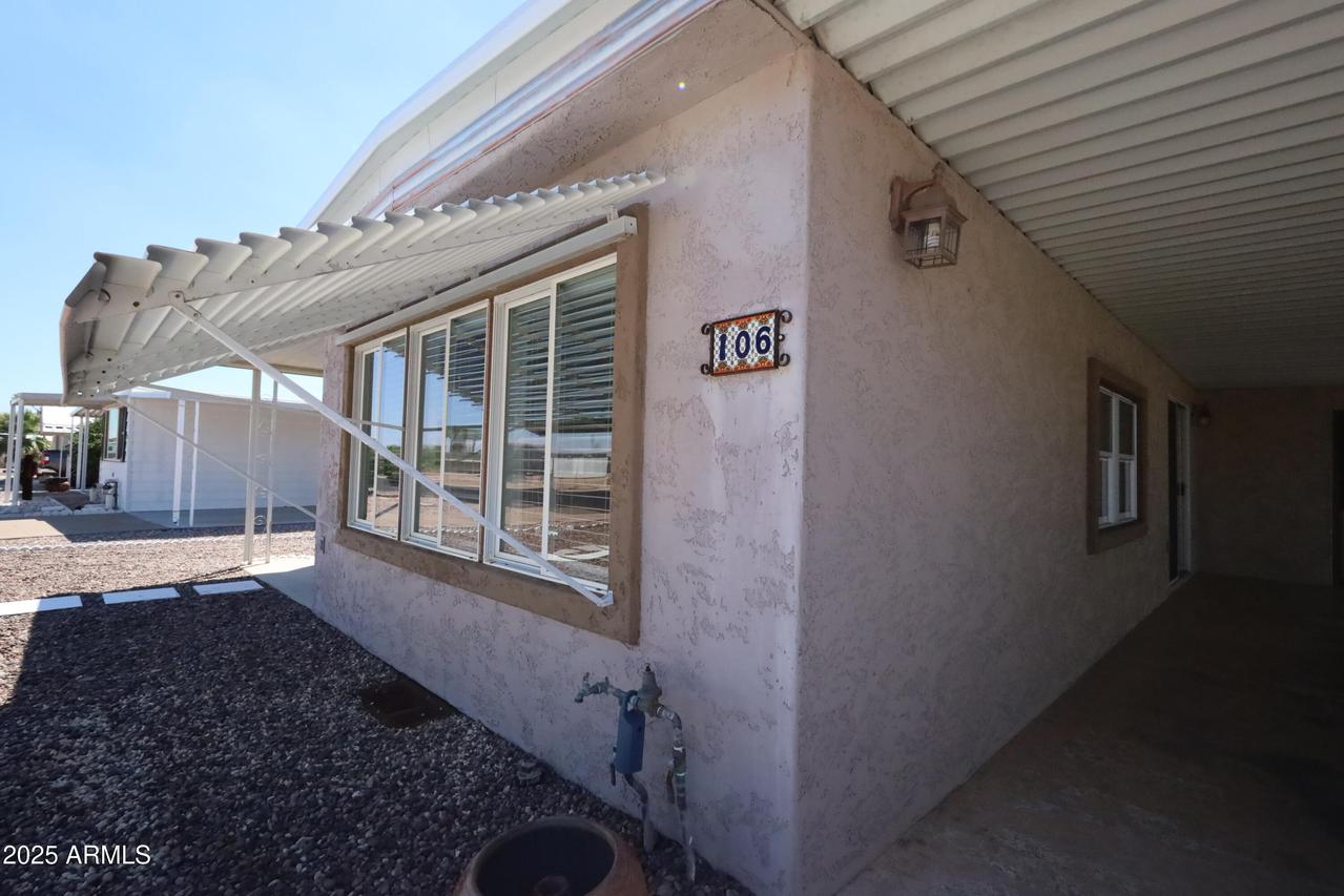 106 S 72nd Pl., Mesa, AZ 85208
