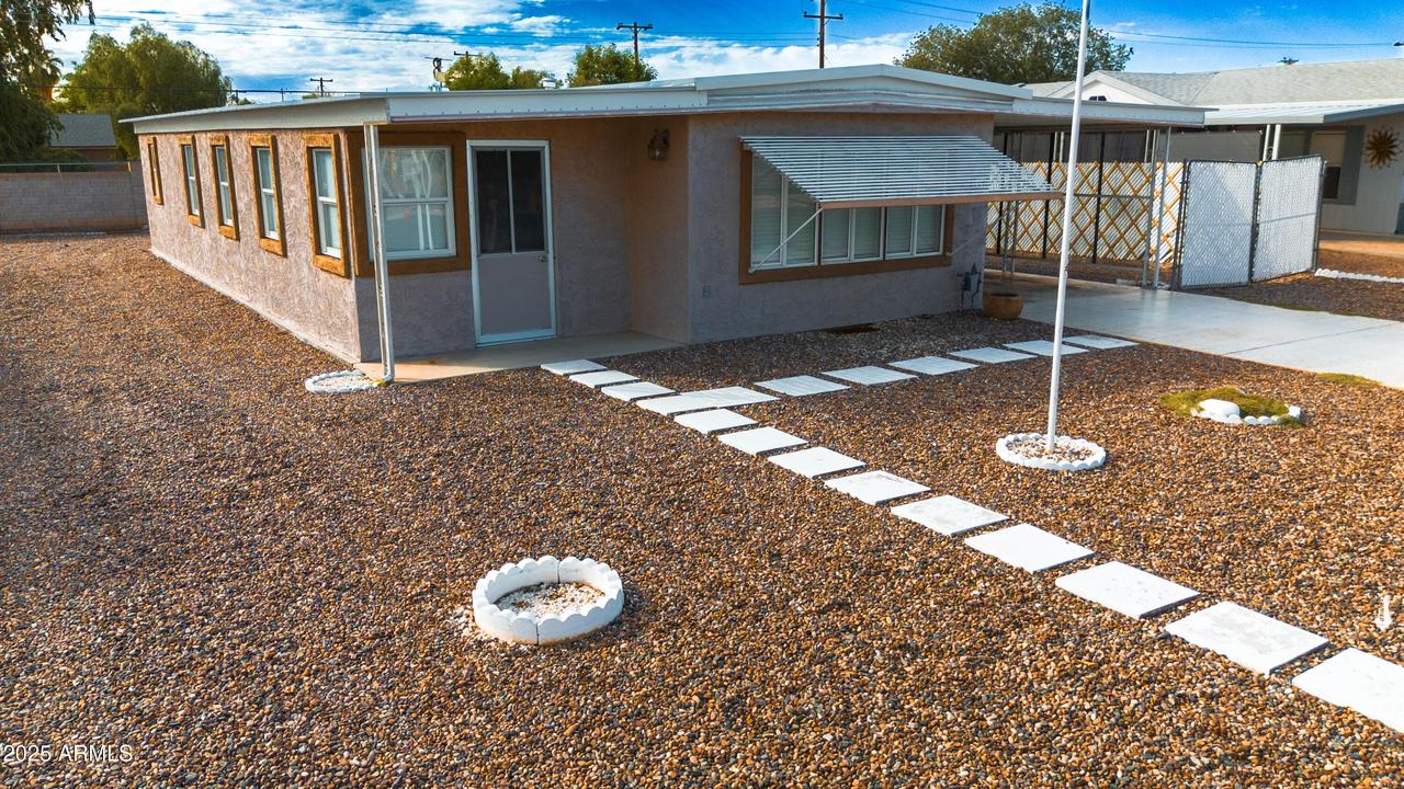 106 S 72nd Pl., Mesa, AZ 85208