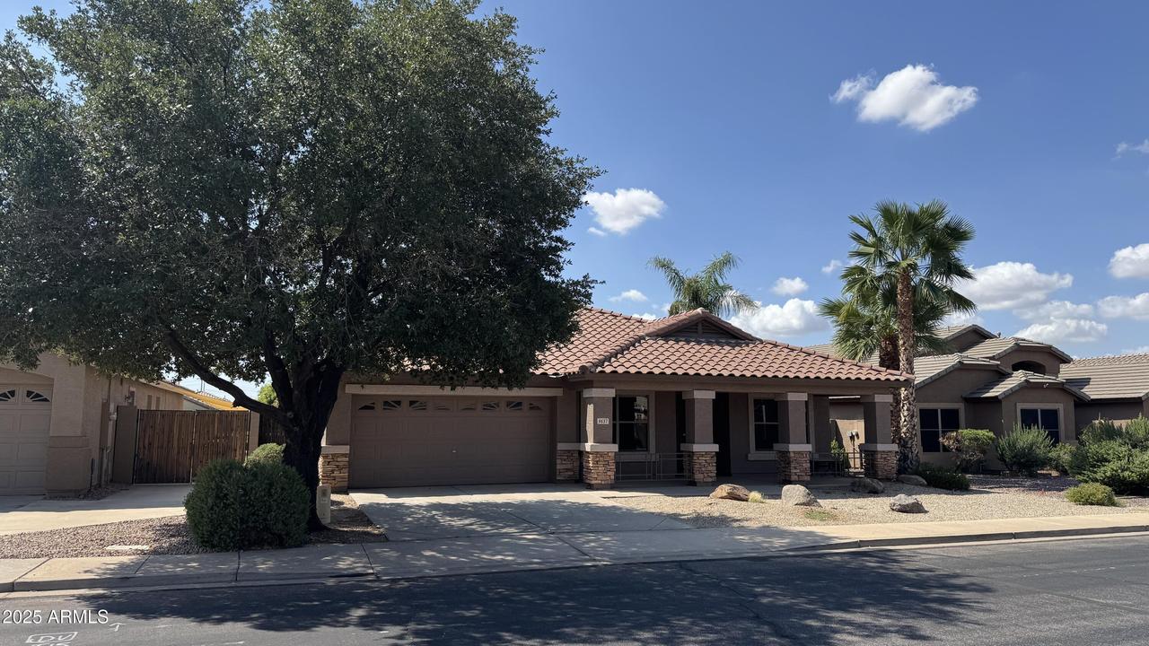 9637 E Olla Ave., Mesa, AZ 85212