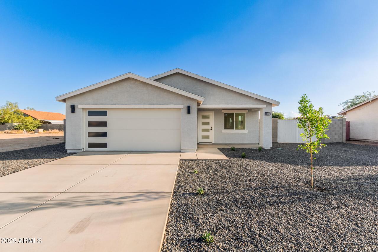 10021 W Bradshaw Dr., Arizona City, AZ 85123