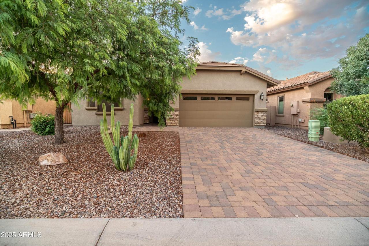 362 E Red Mesa Tr., San Tan Valley, AZ 85143