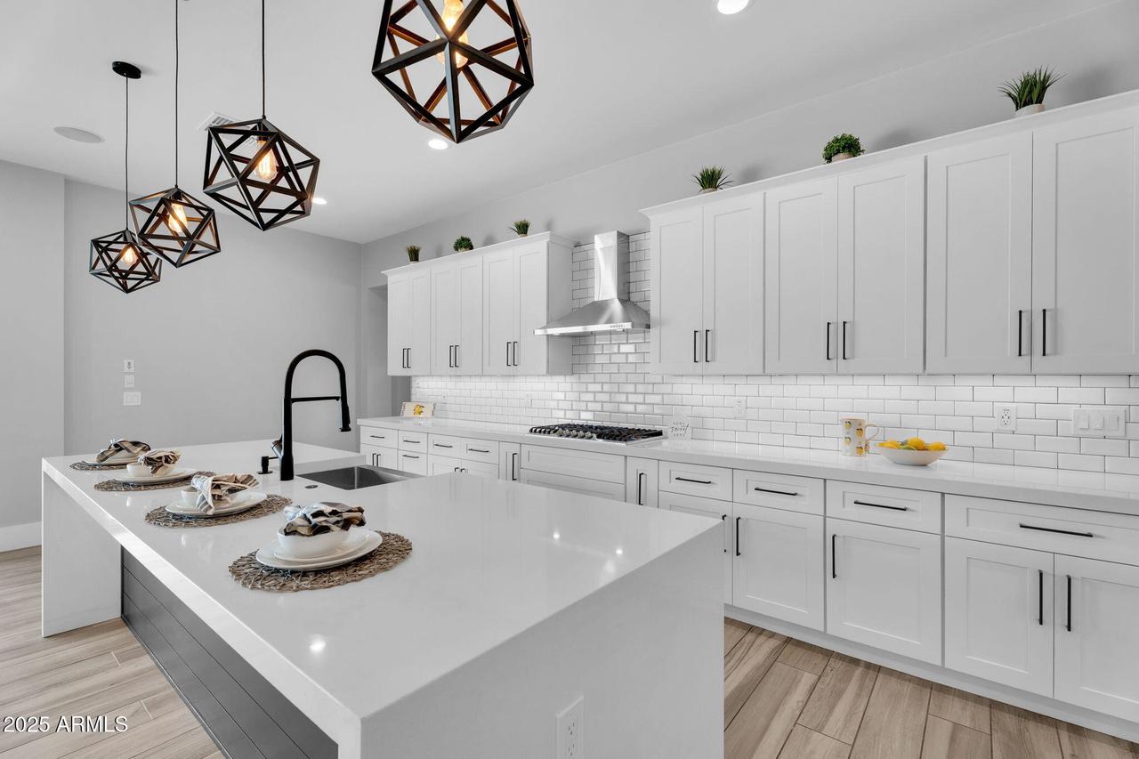 745 E Highline Canal Rd., Phoenix, AZ 85042