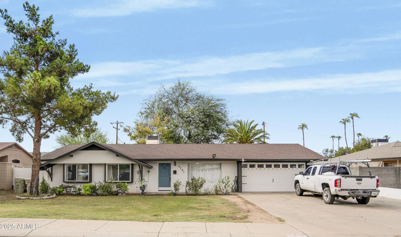 5701 W Royal Palm Rd., Glendale, AZ 85302