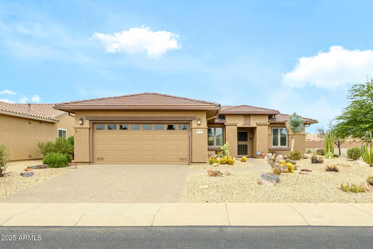 20122 N London Bridge Dr., Surprise, AZ 85387