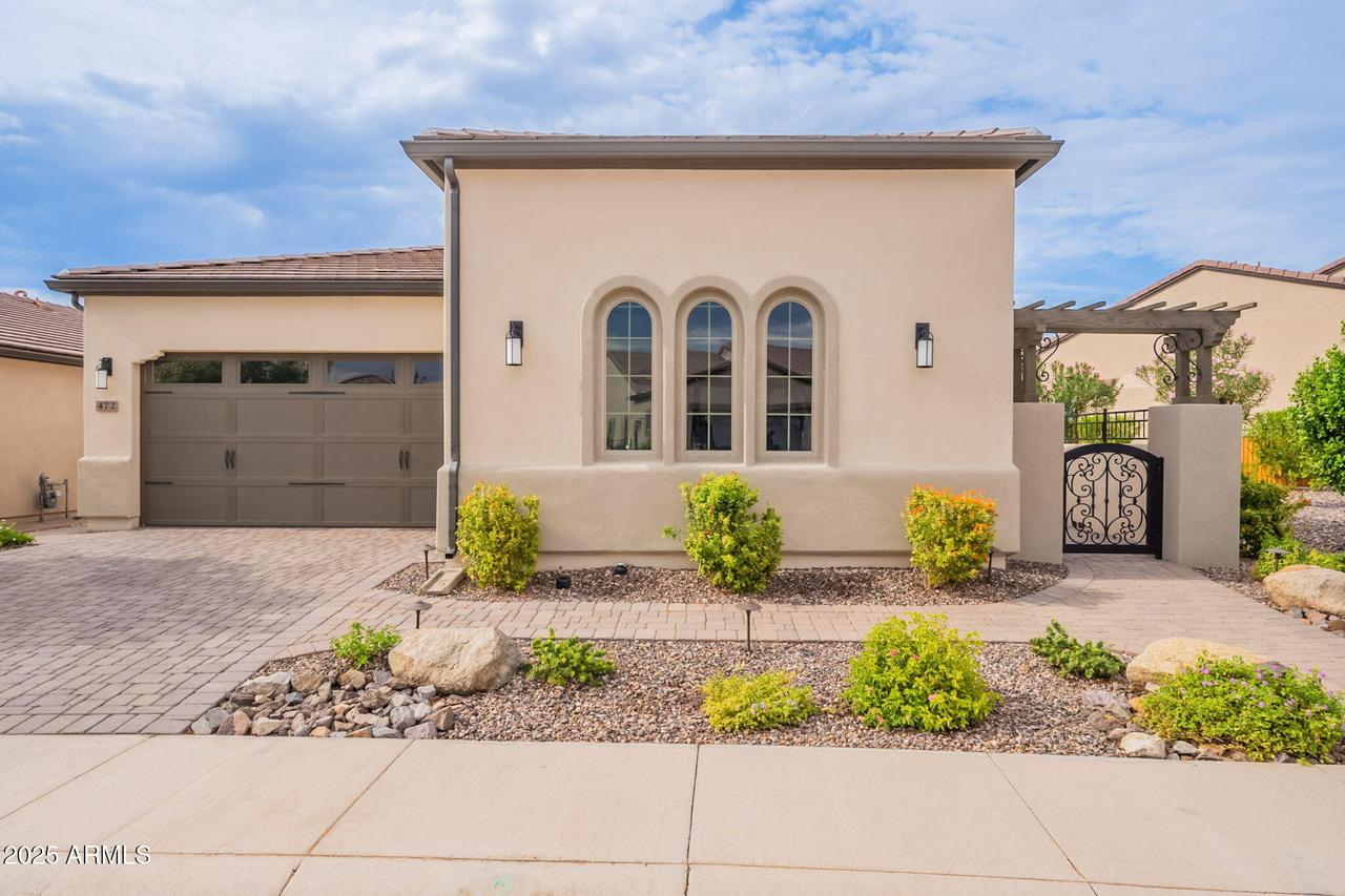 472 E Bracciano Ave., San Tan Valley, AZ 85140