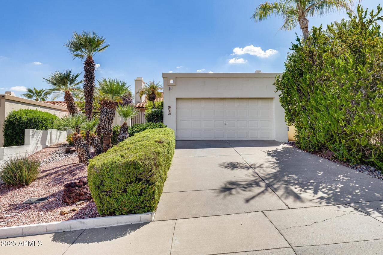 1619 E Bluefield Ave., Phoenix, AZ 85022