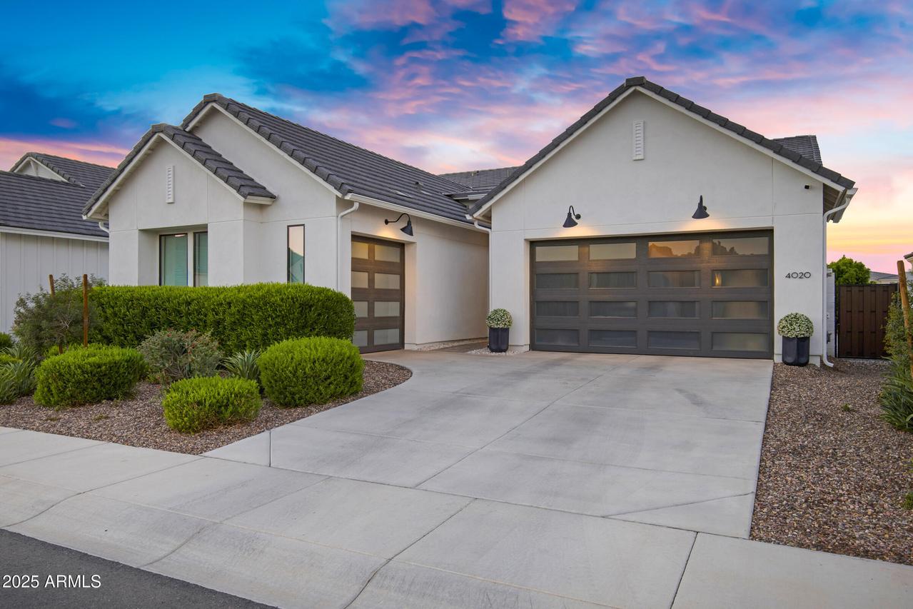 4020 W Serpentine Dr., San Tan Valley, AZ 85144