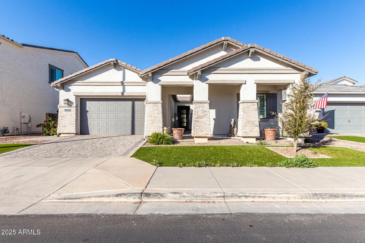 2260 E Warbler Rd., Gilbert, AZ 85297
