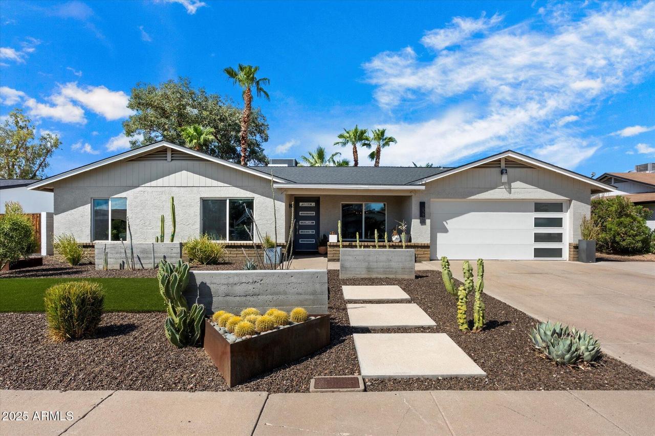 6252 E Evans Dr., Scottsdale, AZ 85254