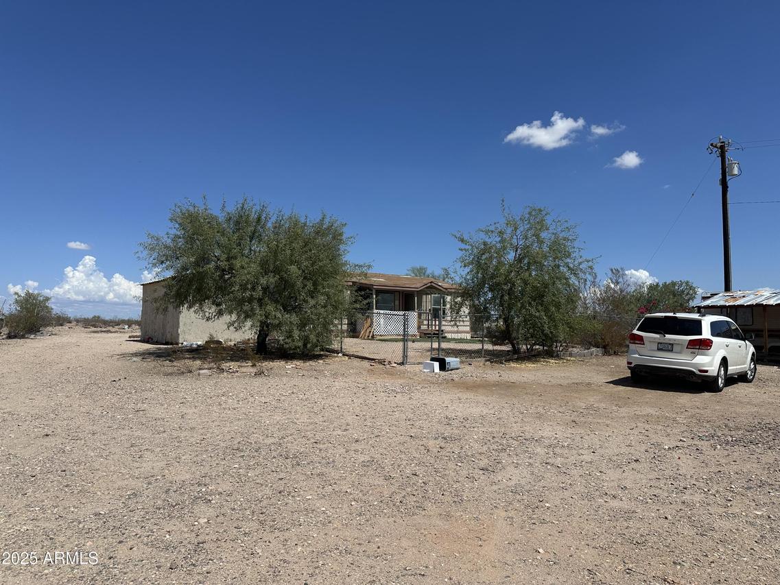 35002 W Van Buren St., Tonopah, AZ 85354