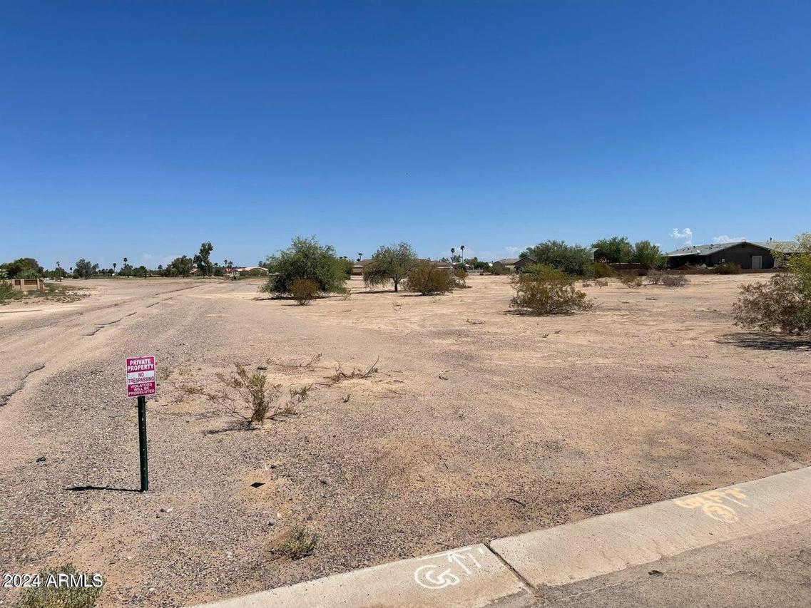 15220 S Country Club Dr. #1740, Arizona City, AZ 85123