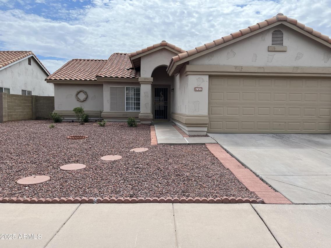 7859 W Mclellan Rd., Glendale, AZ 85303