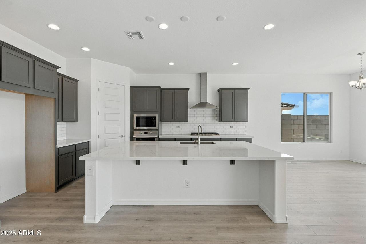 20093 W El Nido Ln., Litchfield Park, AZ 85340