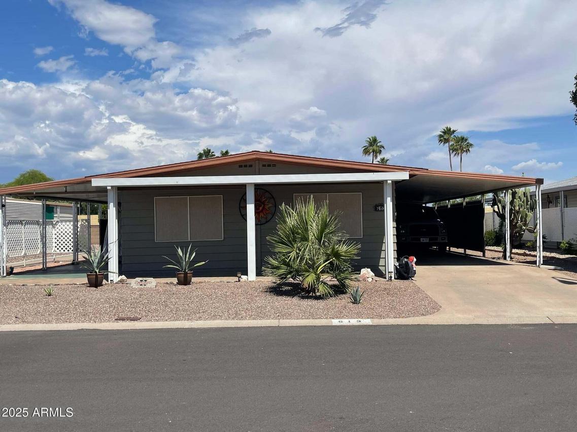 613 S 83rd Way, Mesa, AZ 85208